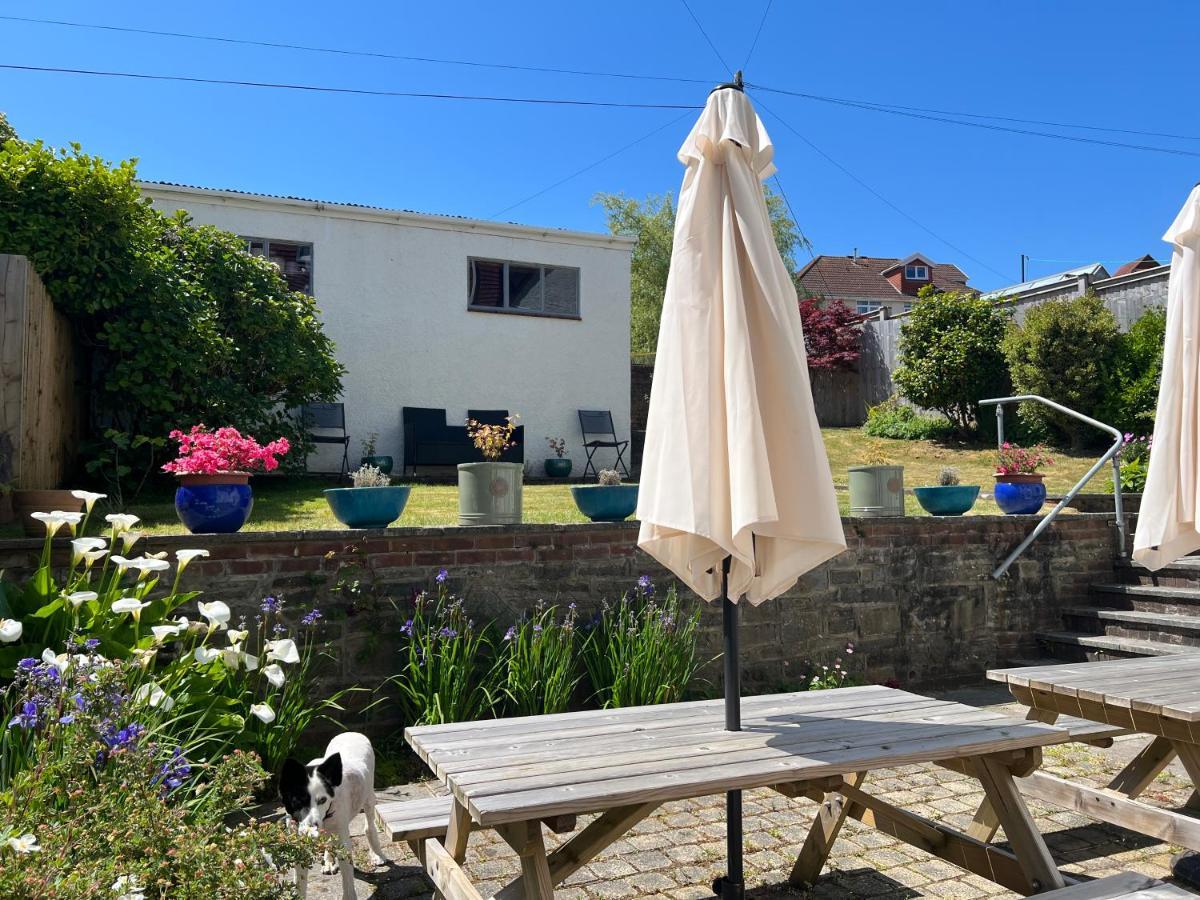 Gower Getaway - Parking & Ensuite Swansea Esterno foto